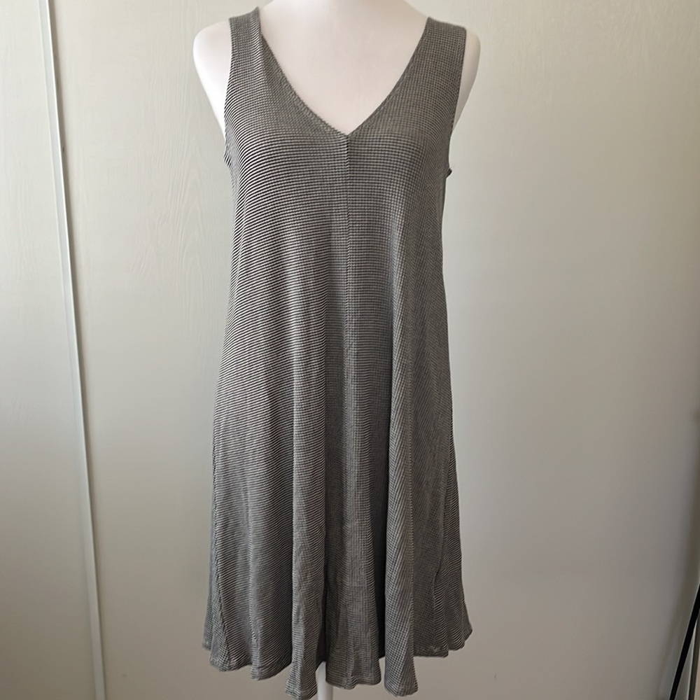 H.I.P. Happening in the Present Tie Back Navy White Tank Dress Large